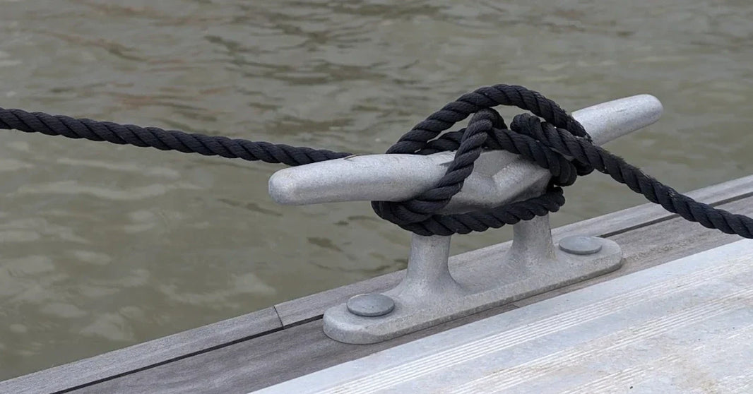 A Guide to Mooring Rope: Choosing, Using & Maintaining Your Boat Lines