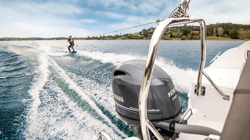 Yamaha F100 100HP Outboard Engine - 3