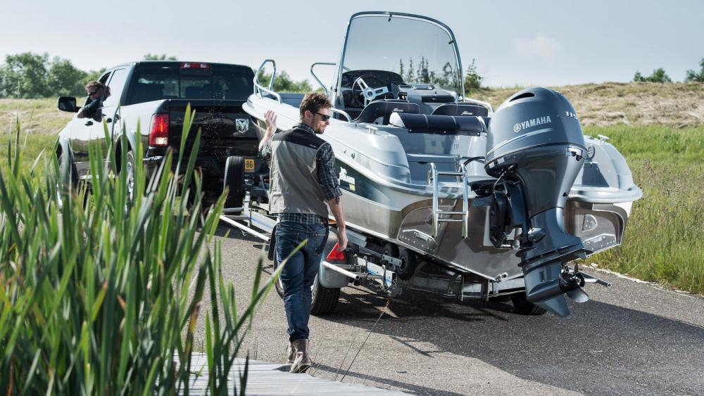 Yamaha F115 115HP Outboard Engine - thumbnail 5