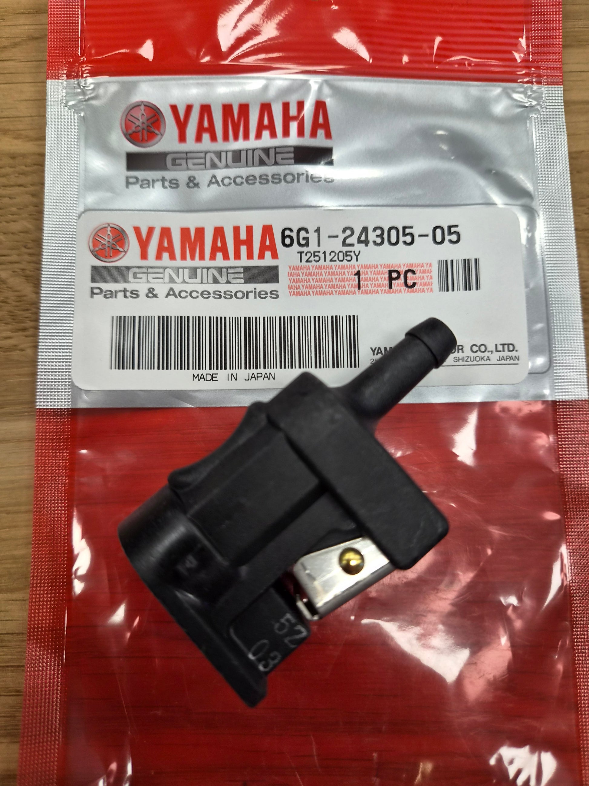 Yamaha 6G1243050500 Fuel Connector 6mm Engine Side - 3