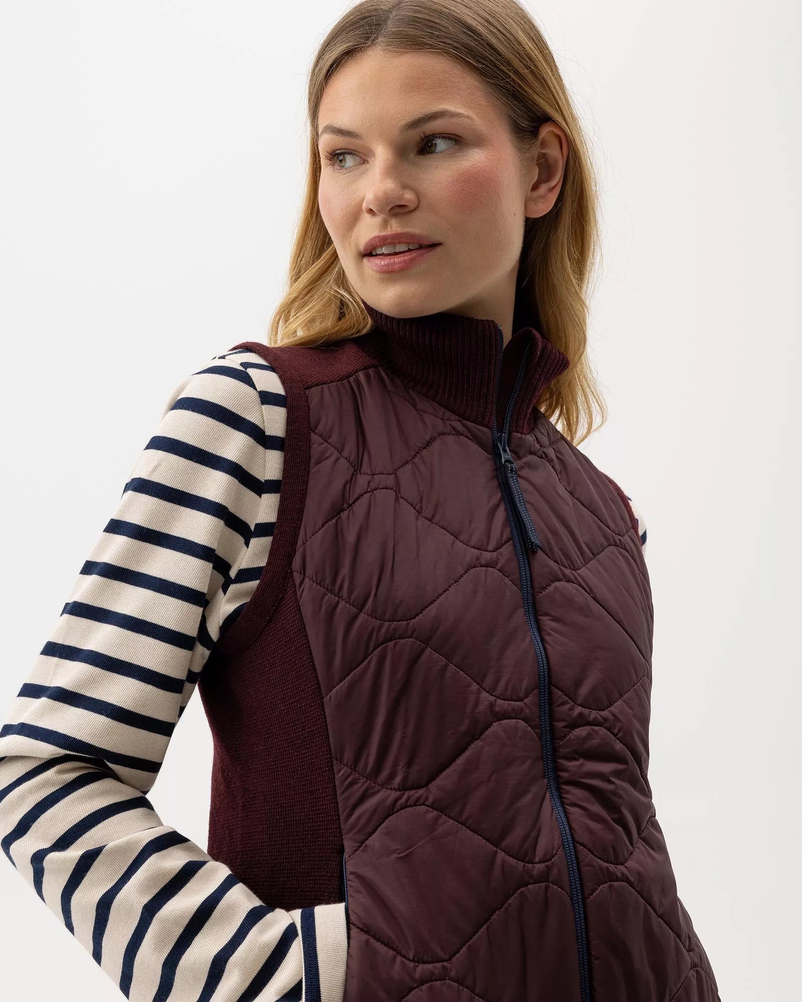 Holebrook Ladies Windproof Mary Vest Maroon - thumbnail 5