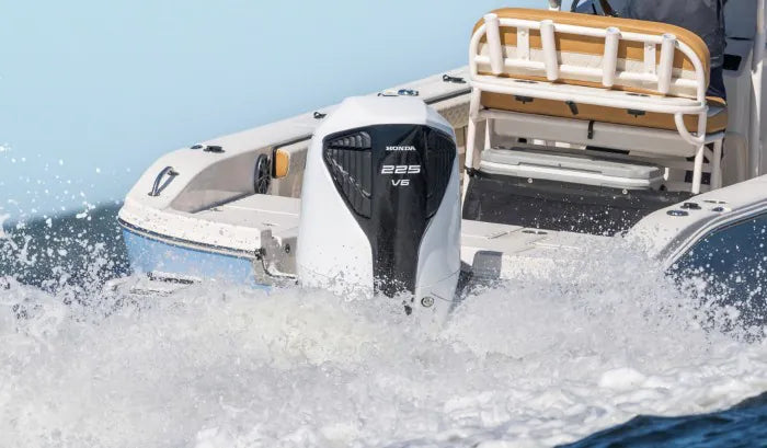 Honda BF225 HP Outboard Engine - thumbnail 4